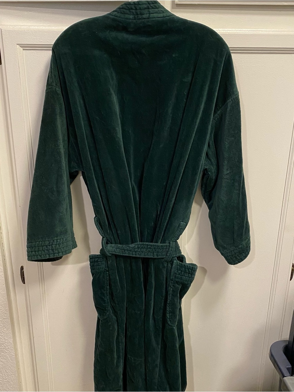 Stafford Men’s Green Velvet Robe - Picture 3 of 7